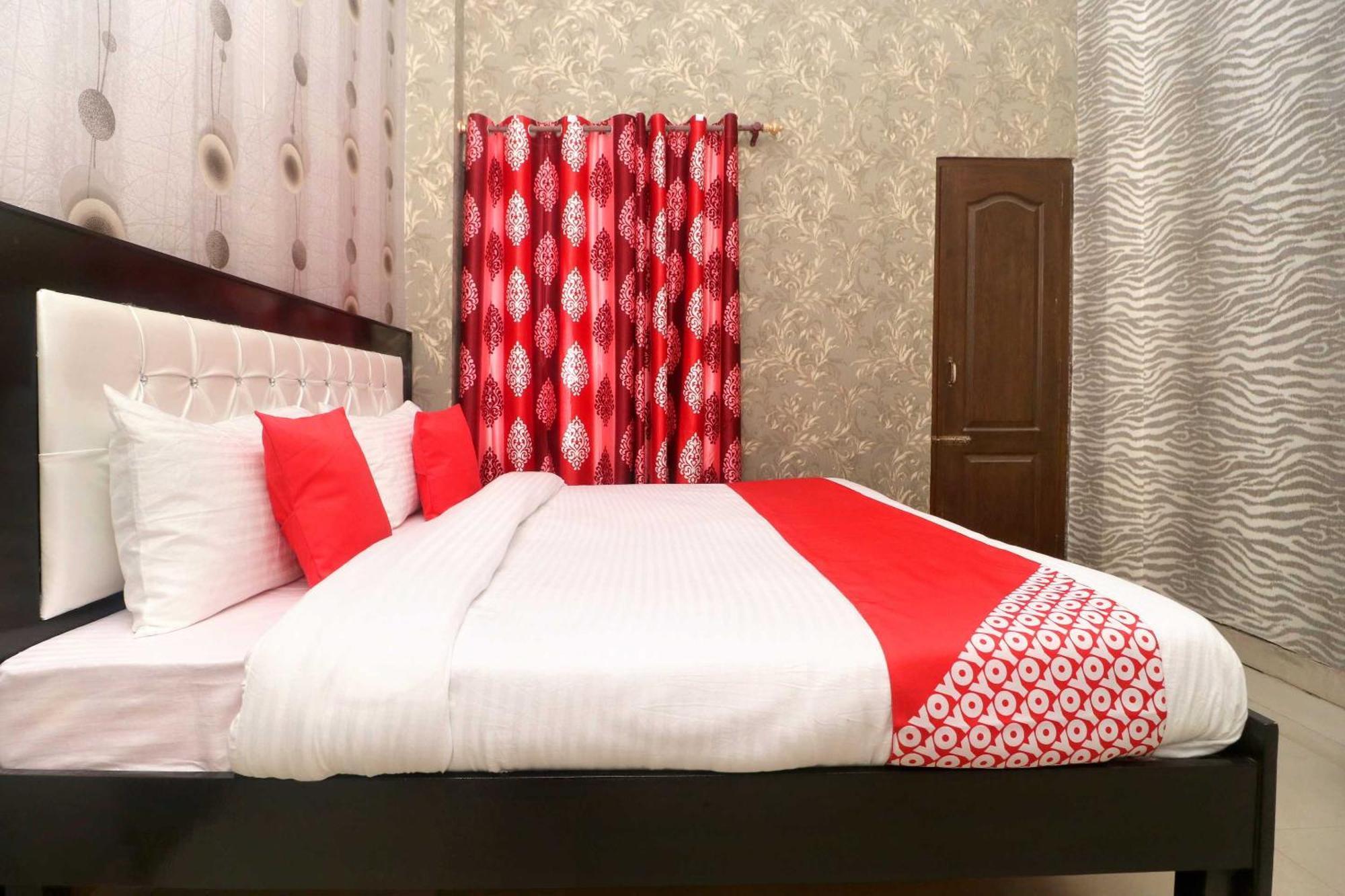 Oyo Hotel Aryan Plaza Chandīgarh Екстериор снимка